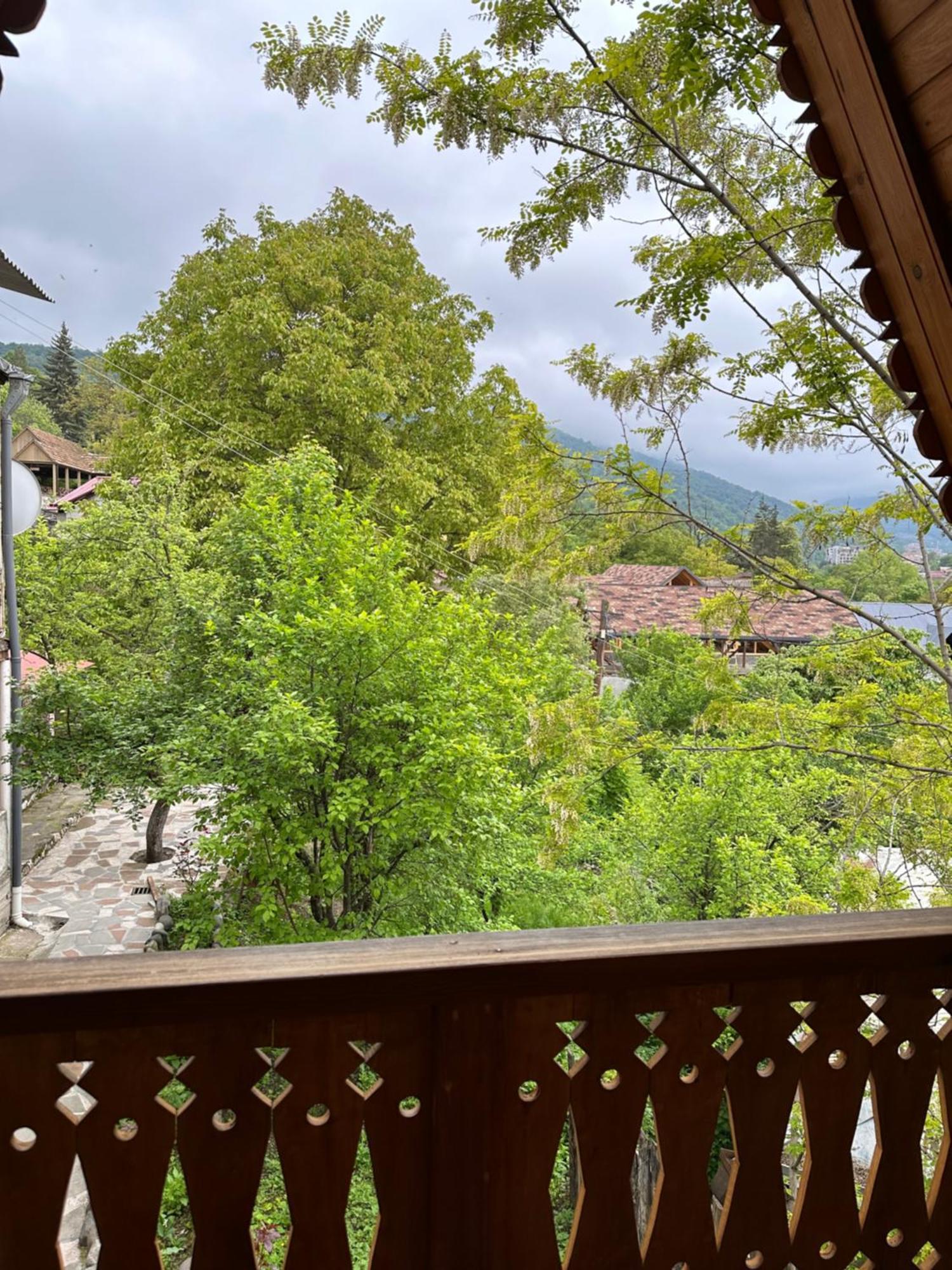 Old Dili Hotel Dilijan Exterior photo