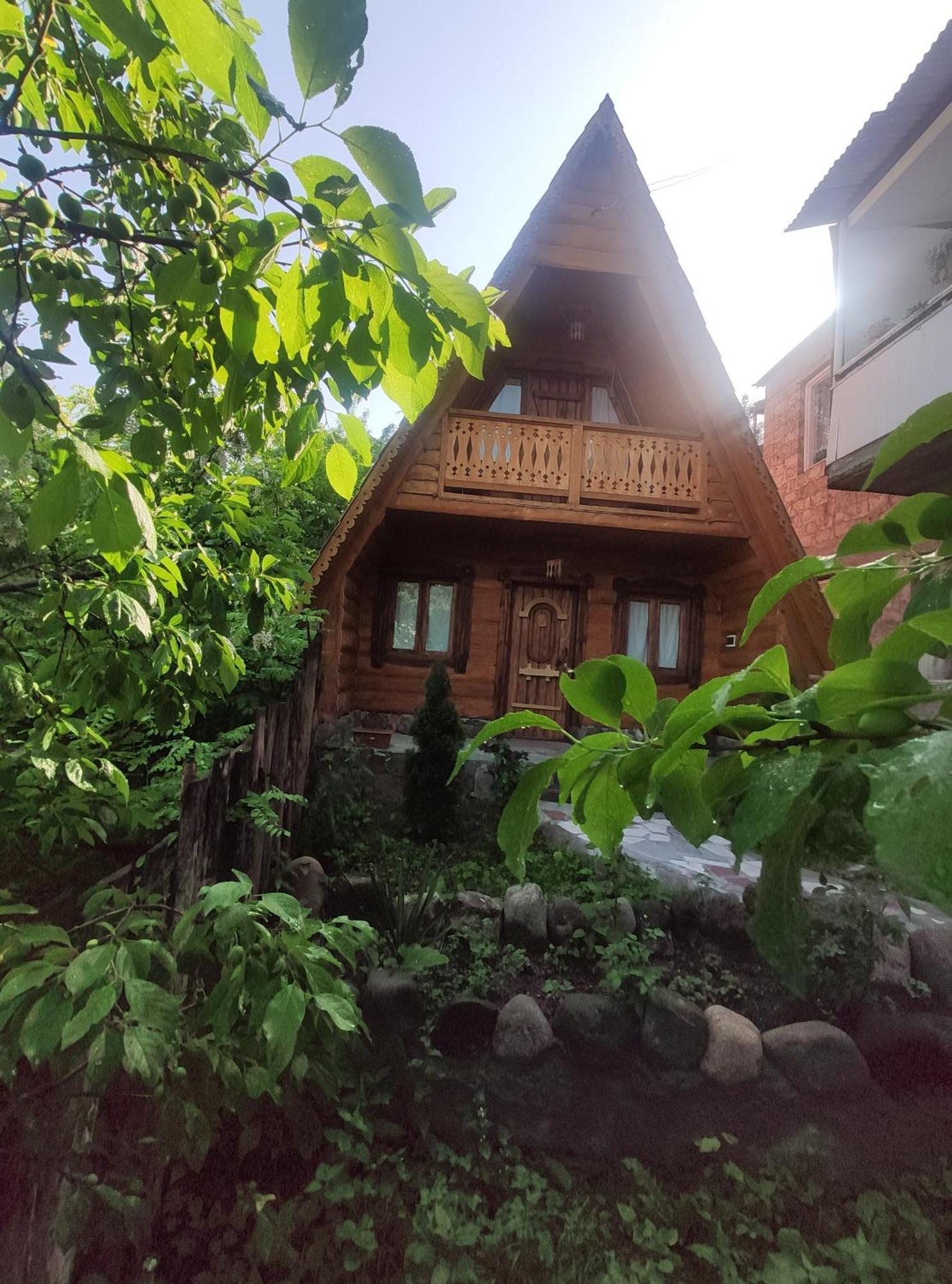 Old Dili Hotel Dilijan Room photo