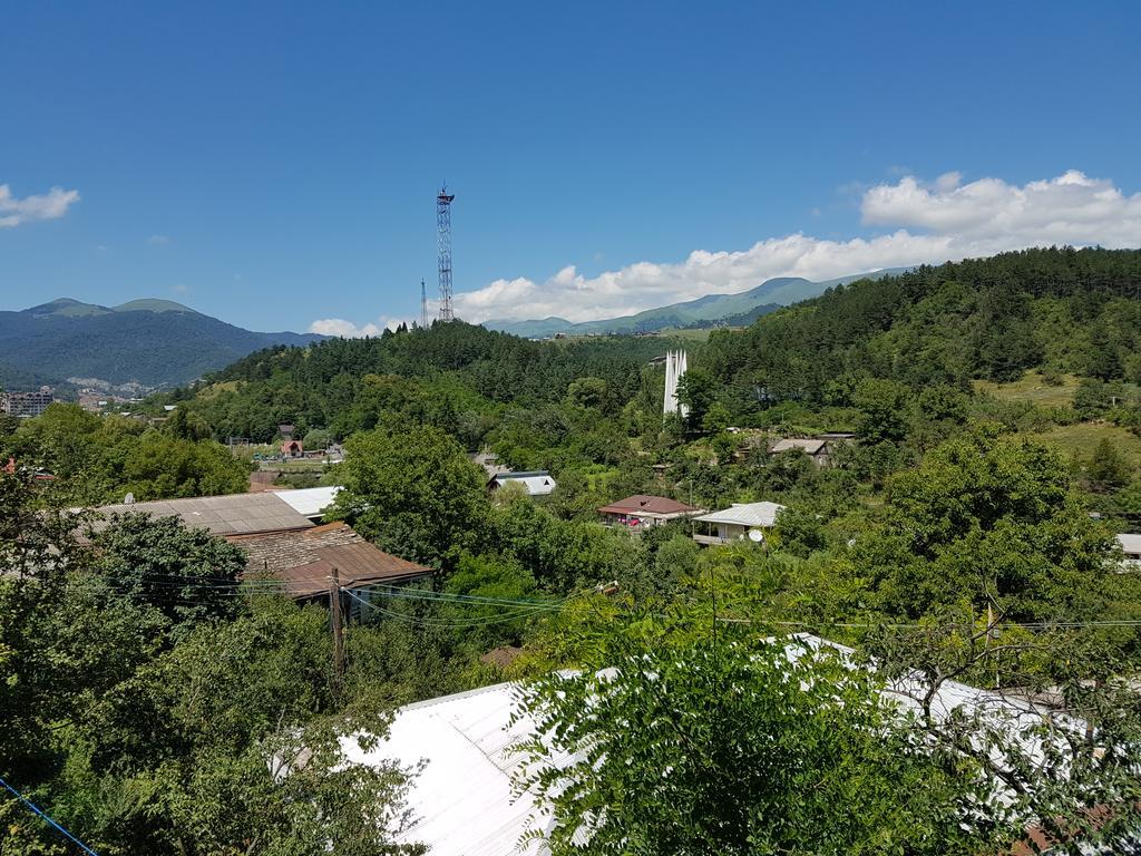 Old Dili Hotel Dilijan Exterior photo