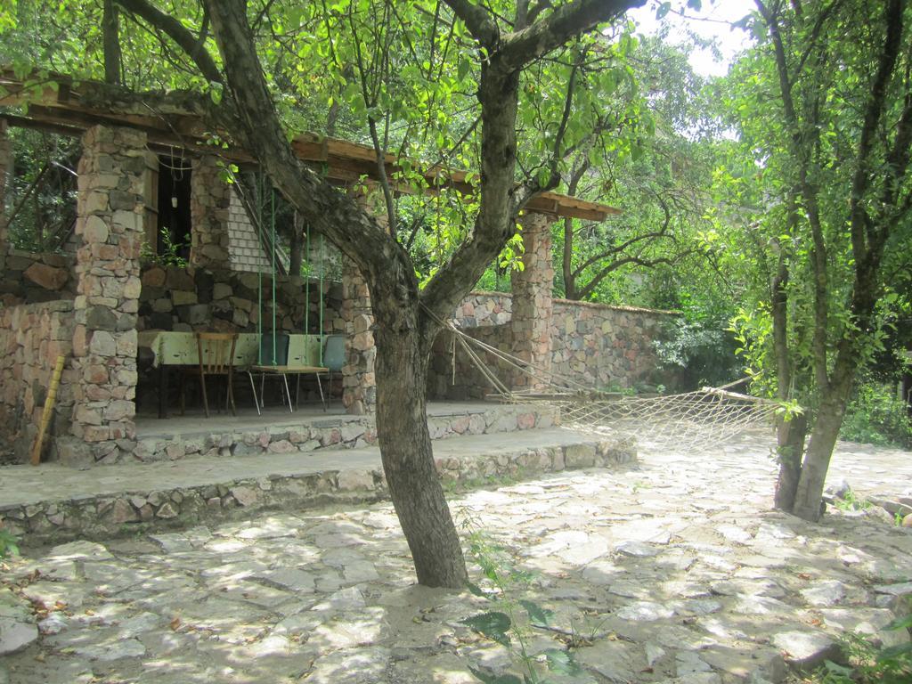 Old Dili Hotel Dilijan Exterior photo