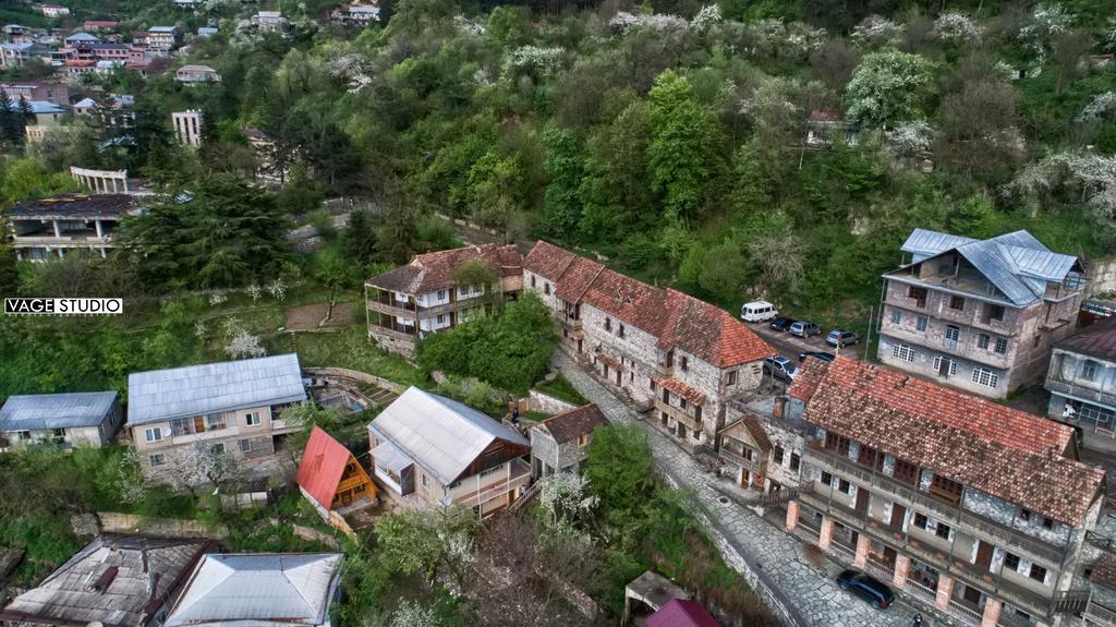 Old Dili Hotel Dilijan Exterior photo